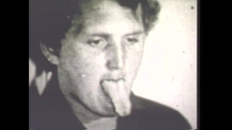 Vintage Megastore Full hd: Trio Diaktifkan Nafsu