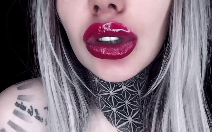 Goddess Misha Goldy: Daily fix for hungry for My lips! Portion #17