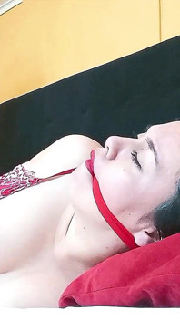bandhan, dildo se guda pravesh aur khushi prapt karna, sabhi ke saath kari pitaee aur karaahna.