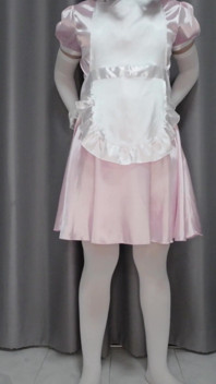 Sissy Kanisa Crossdresser mucama servicio parte 2 vestirse