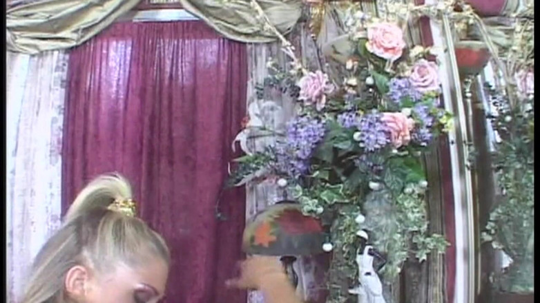 Onlyvids: Dos milfs insaciables drenan un semental afortunado