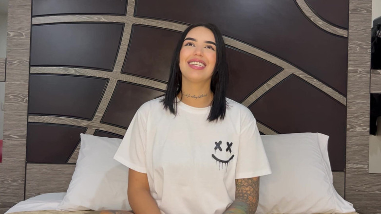 Fkn studio: Casting Lina Girard, vacker, vällustig