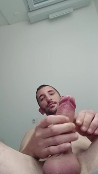 Young Who Cums His Big