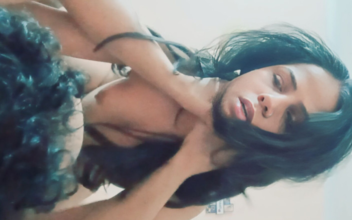 Hot Sis: Latika Sex nevlastního bratra velký penis sperma v kundičce