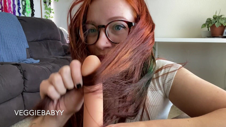 Veggiebabyy: It's Not Cheating if It's a Hairjob POV