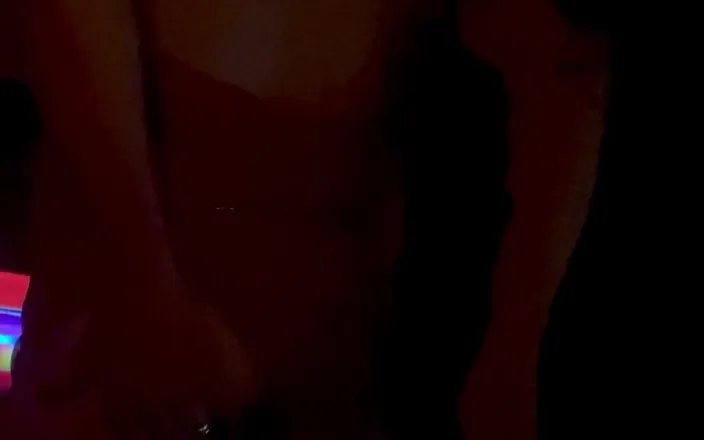 Ladyluve: A Sample of What I'm Like From the Front and...