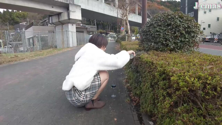 J-Cams: 야외를 포용하고 열정이 1반반으로 넘쳐나는 따뜻한 흔적을 남기는 대담한 미녀 - B
