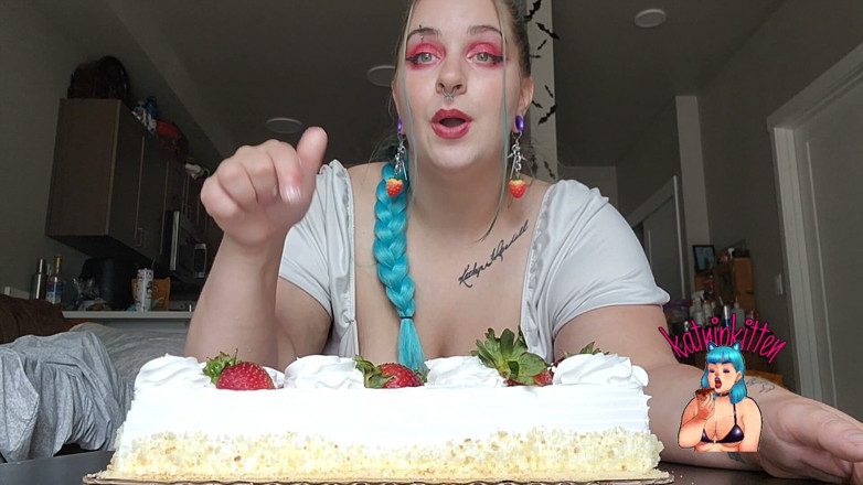 KatnipKitten: Sessione di seduta con torta di compleanno