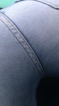 Ich explodiere meine engen jeans