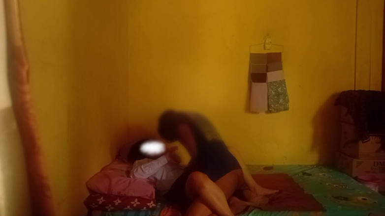 Famly sex: Teenage Girl in College in Entot at Her House When...