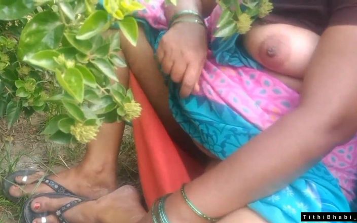 Ridowan: Village bhabi mostra le sue tette e figa al suo...