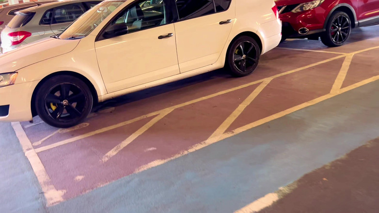 JessieHH: 夏日礼服和胸罩尝试运输 sfw 免费