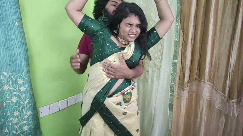Vaigavarun45: Kerala mezza Sari bDSM mano legata sul soffitto e tette...
