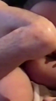 Mój pierwszy anal z moim szwagierem i powtarzamy to, pieprzy się lepiej niż mój mąż