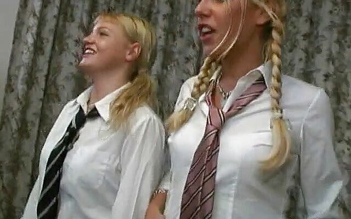 British Bukkake Babes: Yummy college girls suck cocks