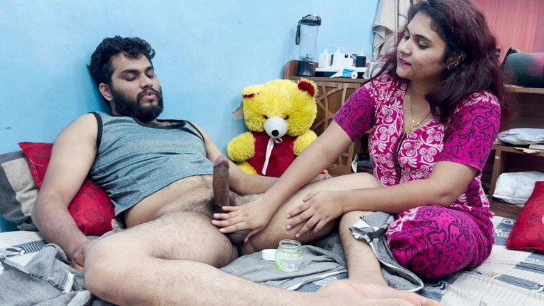 Vaishnavysharunraj: Step Sister Doing Penis Massage with Aloevera Gel