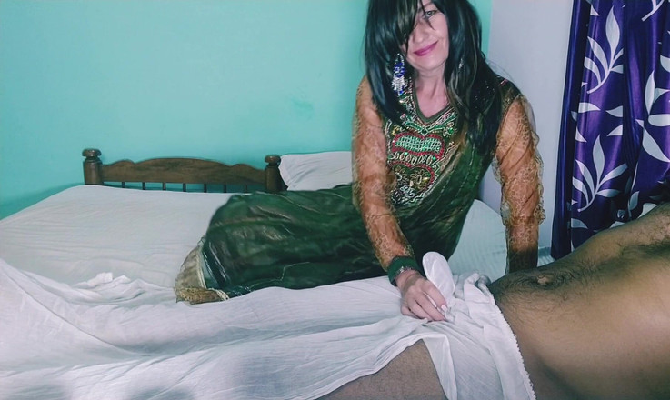 Bolly Karma: Fun4tips 2025 video - 32