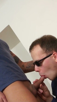 Kriss je zpět pro více čůráků