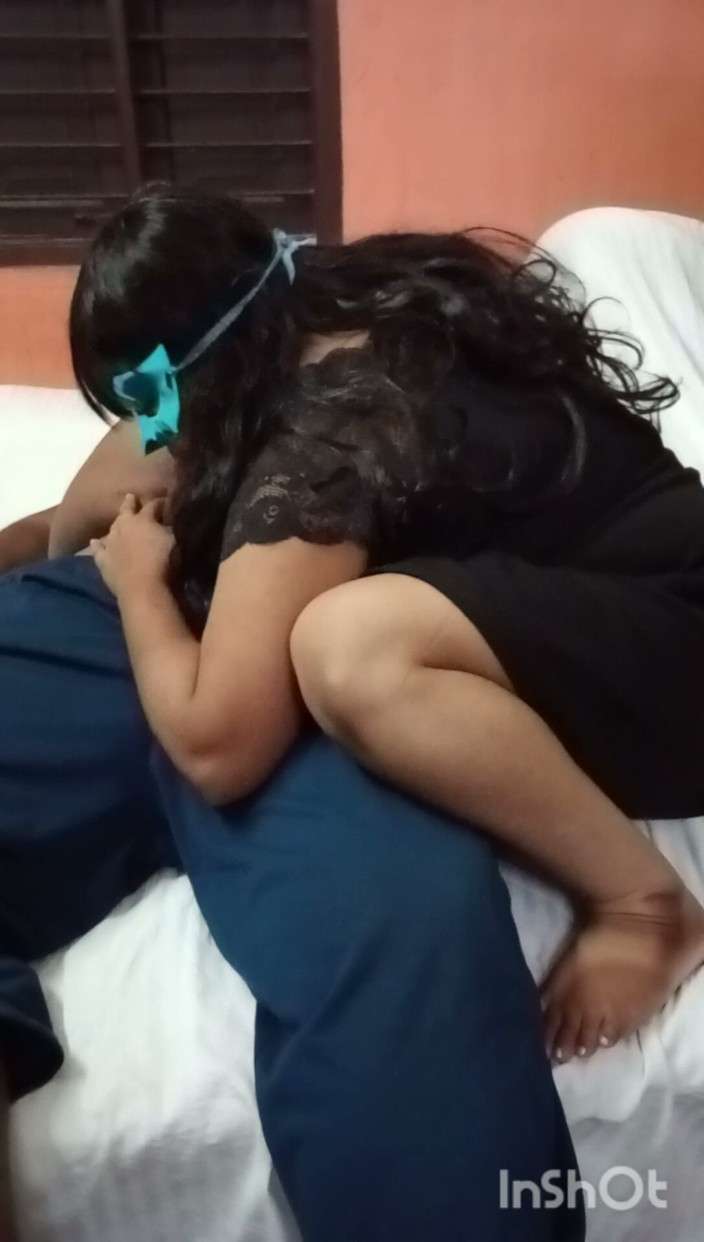 Desi Masti time: 의붓여동생과 의붓여동생의 관계