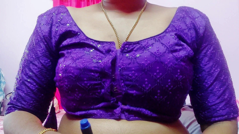 Desi Mohini: Indische heiße stieftante zeigt ihren körper