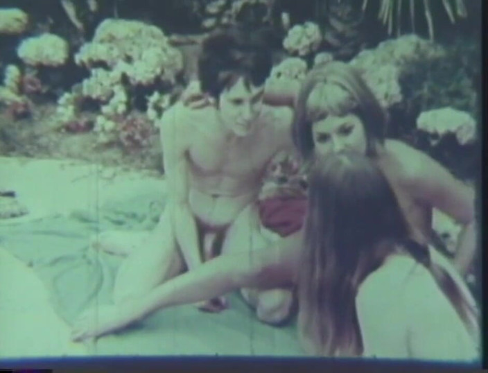 Vintage Usa: Gorący seks w stylu vintage na świeżym powietrzu przy basenie!