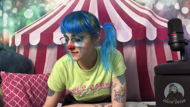 Alice Bean: Przedmioty zapachowe eksperta