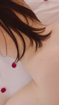 Güzel amcık porno yıldızı Fiona Frost büyük beyaz yarağı sikiyor