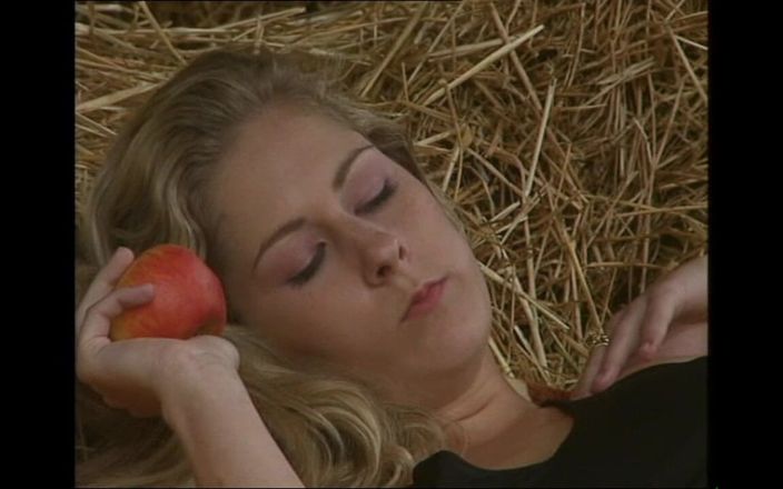 MMV films - The Original: Maravilhosa peituda milf fodida e gozada na boca por grande...