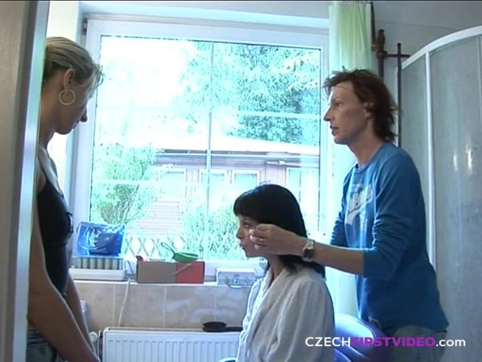 Czech First Video: Czech First Video 10: Namiętne przesłuchanie Michaly