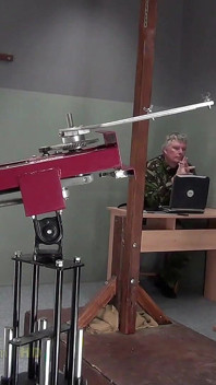 Lola5 Spanking Machine - Holá záda Bičování