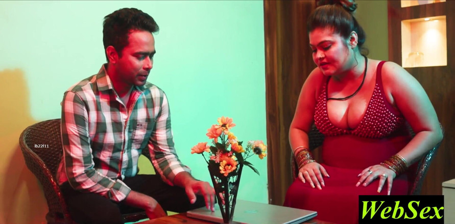 WebSex Premium: Indian Beautiful Wife Fucking with Loan Officer! Beautiful Wife Shared