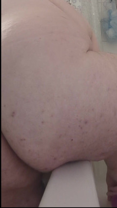 Chubby Boi: Chubby Sissy Fucks Fat Ass