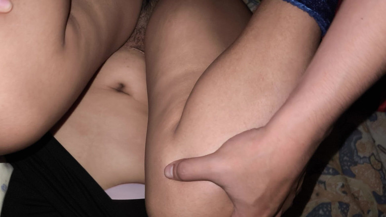 Moo DBOXXX: Faccio sesso con una dottoressa che ho incontrato in una...