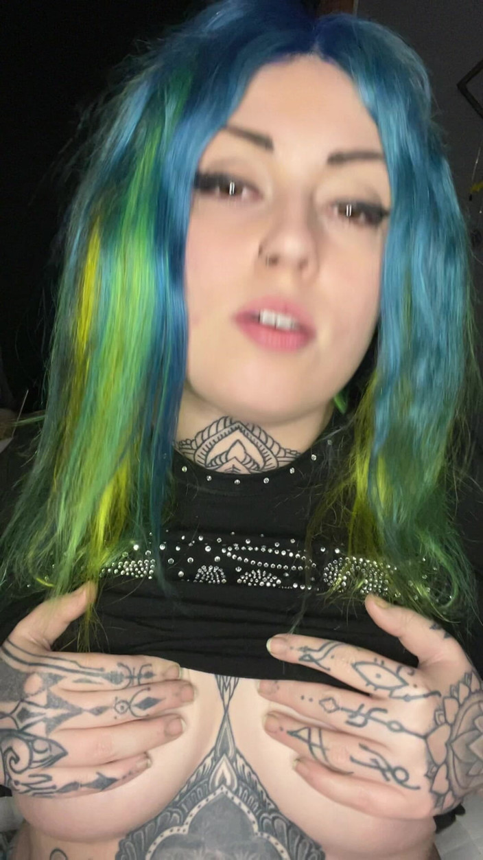 Miss Valentina: Papis ahegao-schlampe