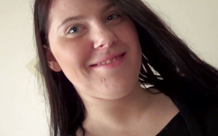 Lethal Teens: La teen mora viene inculata e la figa riempita di...