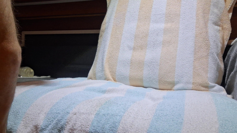 SteveSmokeHolland: Hour + Edging n° 50, partie 1, plug anal gigantesque, baise avec un...