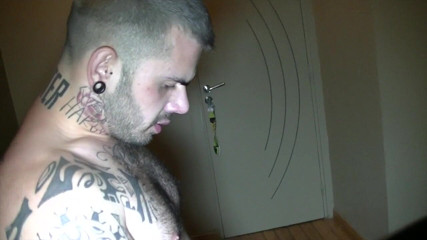 Crunch Boy: French twink Nick Spears fucked by Aday Traun