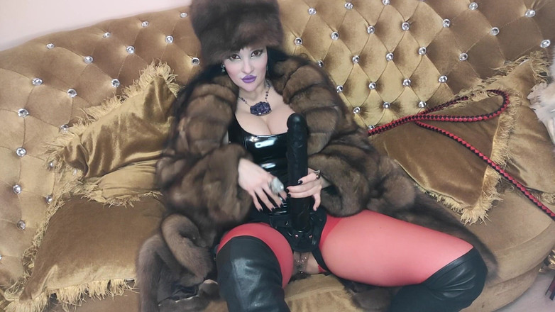 Princess18_: Dewi in Fur mindwashes Kamu