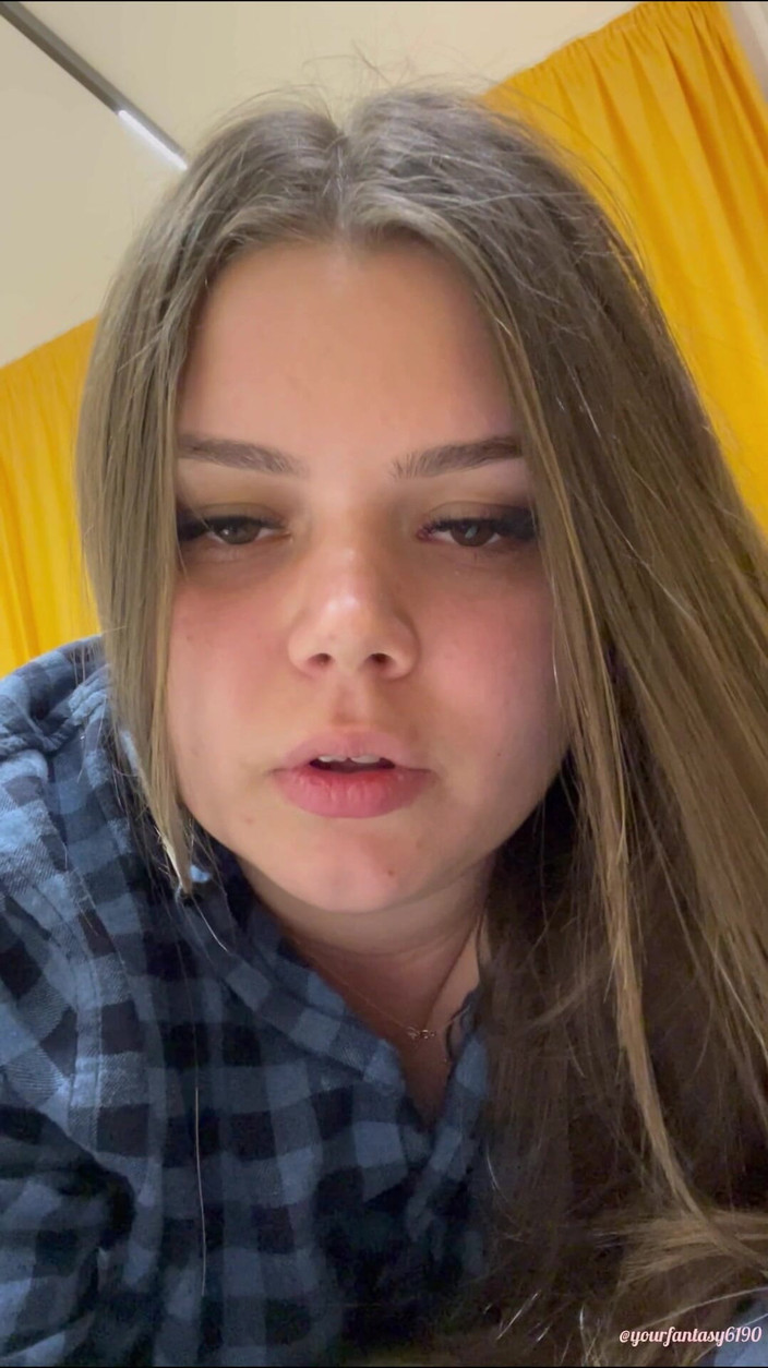 Your fantasy studio: Tlačí prdy - výrazy na obličeji 2