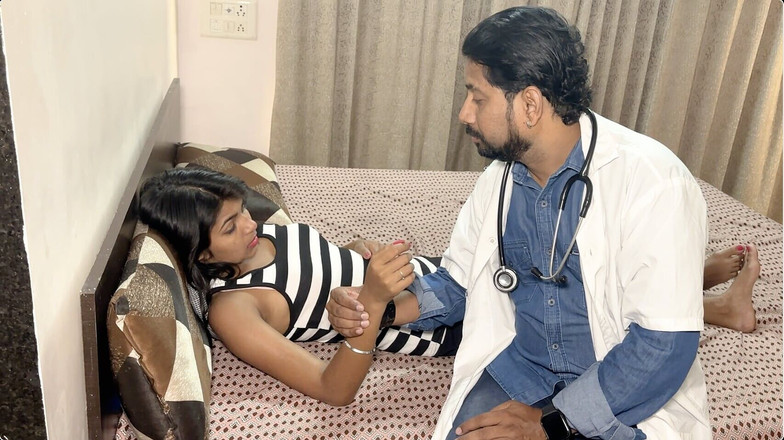 BoldkaAdda: Doktor má sex s panenskou dívkou pod podtextem kontroly