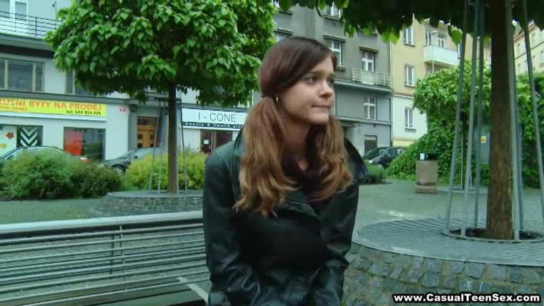 Casual Teen Sex: Bir pikap için seks numarası