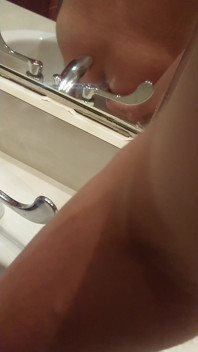 Jiggly White Oriental Ass