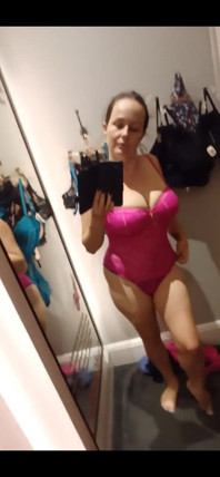 Feeling Super Cute in the Pink!(behind the Scenes Lingerie Spoils for My Upcoming Birthday)
