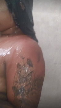 Säsong fyra - Pee Pee Shower Bts