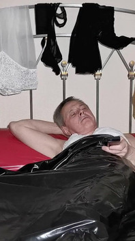 Sissy Slut Wake-up When Alone at Home on Weekend