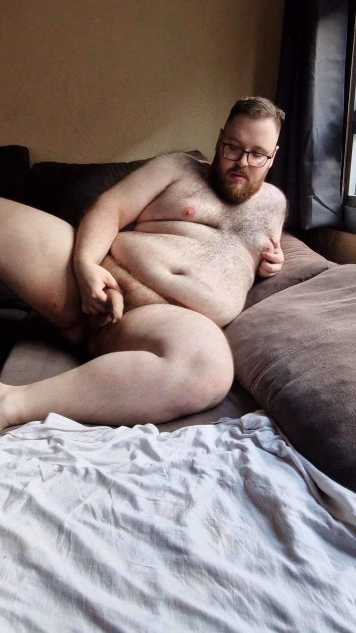 KurisuRedPanda: Fat Hairy Jerks off While Watching Porn