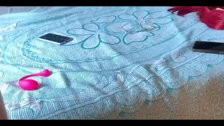 Isis Sun: リオデジャネイロでのイシス・サンとの狂ったセックスでの私の初めてのスカート