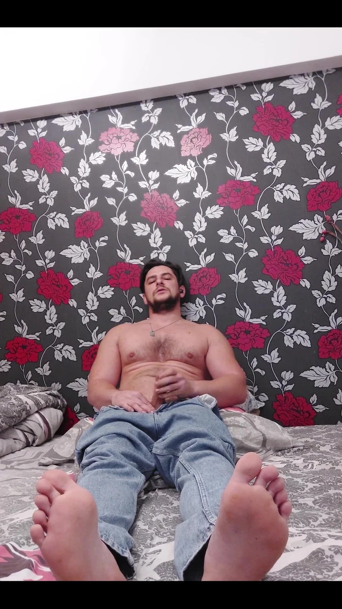 Michael Ragnar: Cumshot with jeans on me