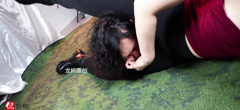 Giantess Domination: Une amazone s’enfile une amazone, challeage, nouveau jeu, 2e tour