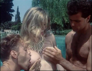 Vintage megastore: Rocco делитСя Moana